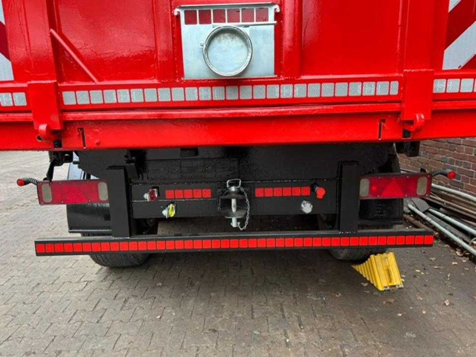 Dreiseitenkippanhänger