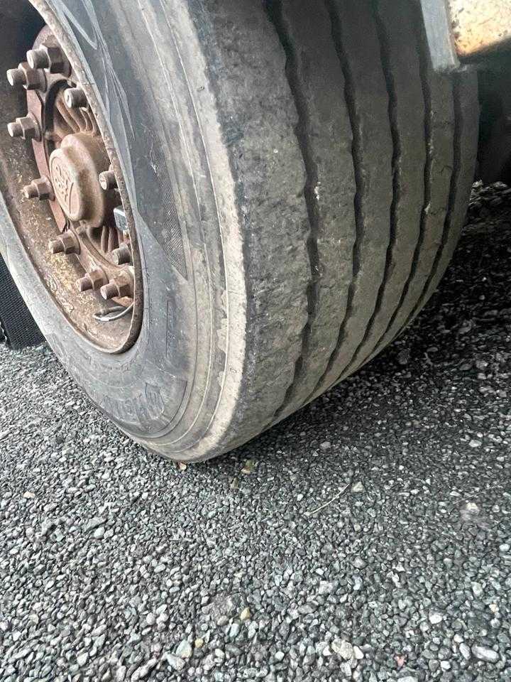 Lkw